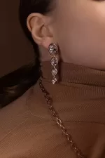 APM Monaco Boucles D’oreilles Asymétriques Gouttes Pavées De Chocolat Plaqué Or Rose 18 Carats