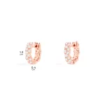 APM Monaco Boucles d’oreilles Huggie pavées Plaqué Or Rose 18 Carats