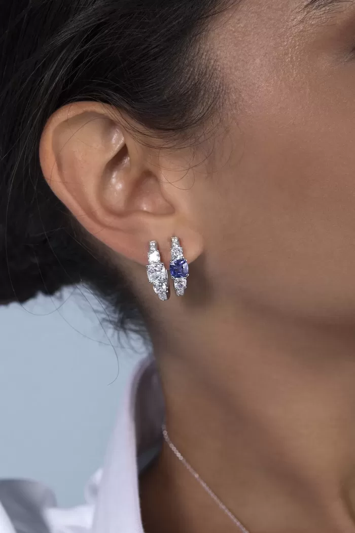 APM Monaco Boucles d’oreilles créoles pavées carrées bleues Argent Sterling