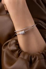 APM Monaco Manchette avec anneaux coulissants Argent Sterling